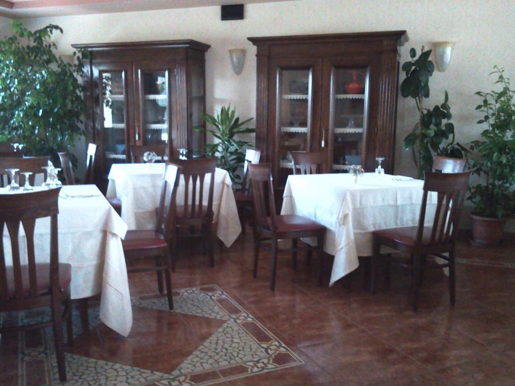 Albergo Al Portico Azzano Decimo Buitenkant foto