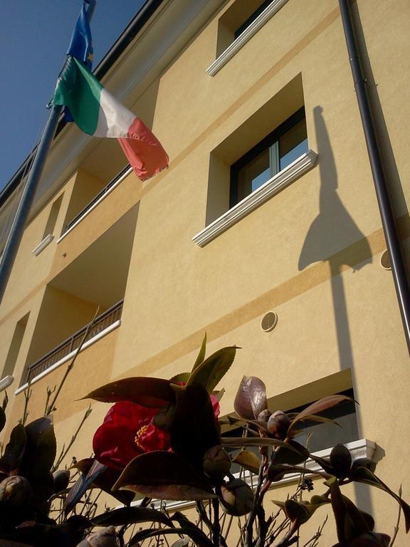 Albergo Al Portico Azzano Decimo Buitenkant foto