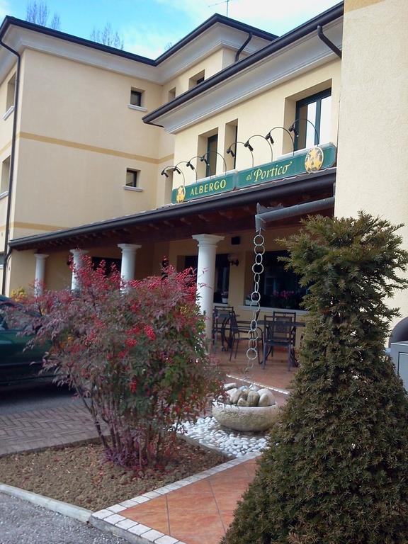 Albergo Al Portico Azzano Decimo Buitenkant foto